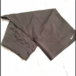 Nike dri-fit capris